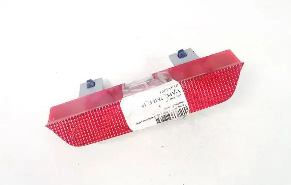 Toyota RAV 4 (XA20) Third/center stoplight