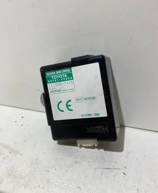 Toyota Avensis Verso Door control unit/module 8974144060 1513007220