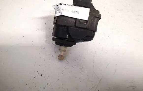Skoda Octavia Mk1 (1U) Headlight level adjustment motor 00728220 007282-20