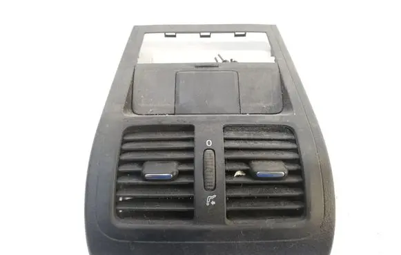 Volkswagen PASSAT B6 Rear air vent grill 3C0864298