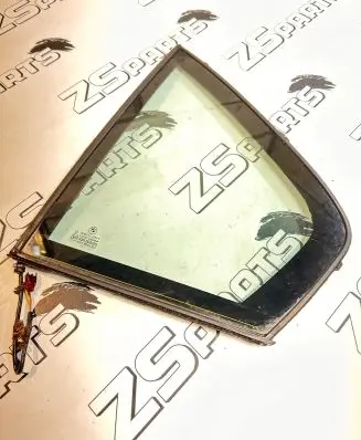BMW 7 E38 Rear vent window glass 43R008329
