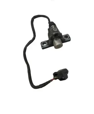 Volvo V70 Crankshaft position sensor 1275599 0296000650 010719