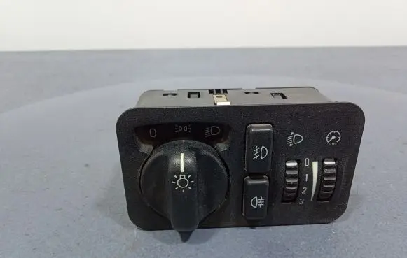Opel Frontera B Light switch 8971779590