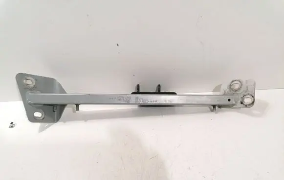 Audi A8 S8 D3 4E Fender mounting bracket 4E0805464E