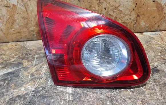 Nissan Qashqai Tailgate rear/tail lights 26555JD800