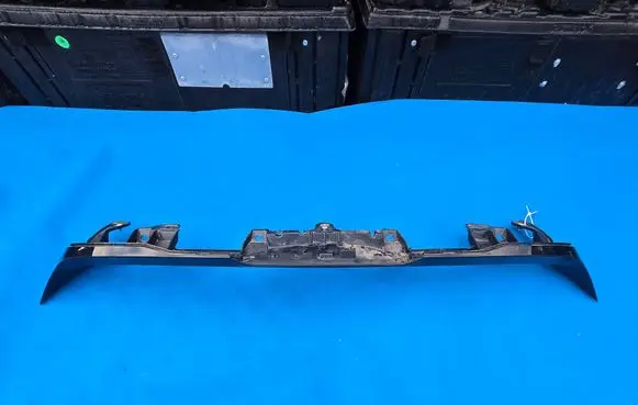 BMW X3 G01 Tailgate/trunk spoiler 7424400