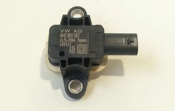 Audi A8 S8 D4 4H Airbag deployment crash/impact sensor 4H0955557 2696RB4