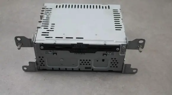 Ford Fusion Radio/CD/DVD/GPS head unit DS7T19C107BJ