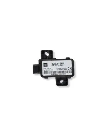 Opel Insignia A Tire pressure control unit 13321961