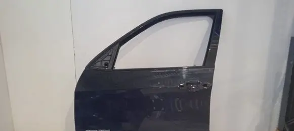 BMW X5 E70 Front door 7184659