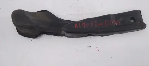 Fender foam support/seal