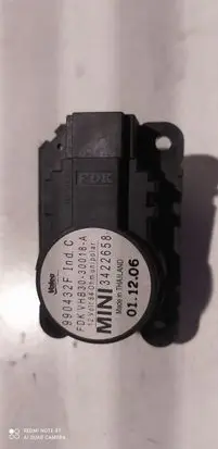 Mini One - Cooper Coupe R56 Air flap motor/actuator 990432F 3422658