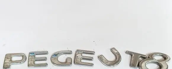 Peugeot 807 Manufacturers badge/model letters 