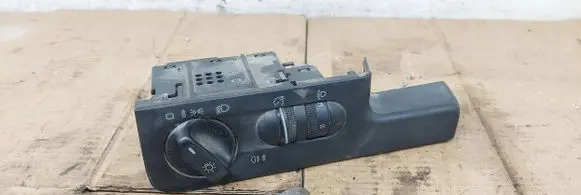 Volkswagen PASSAT B4 Light switch 3A1941531E 04951304