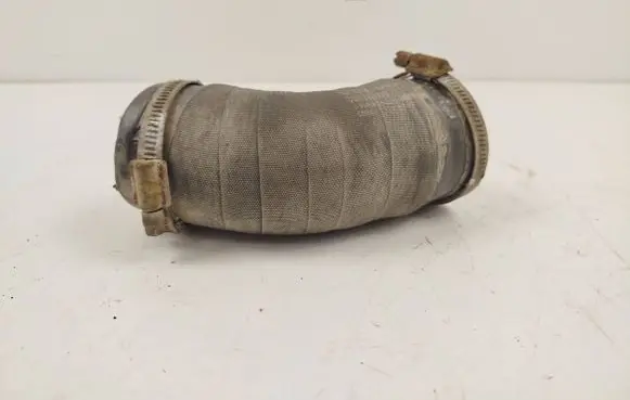 Volvo V70 Intercooler hose/pipe 30636785