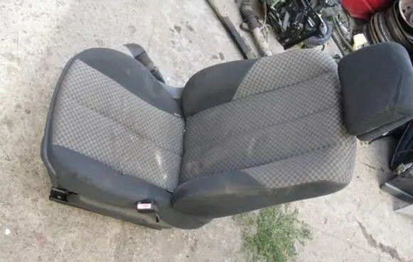 Front passenger seat