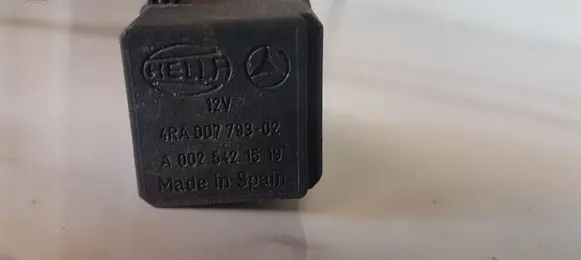 Mercedes-Benz ML W163 Other relay 4RA00779302 A0025421519