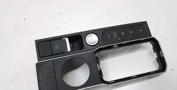 Volkswagen Atlas Gear shifter surround trim plastic 3CN713109