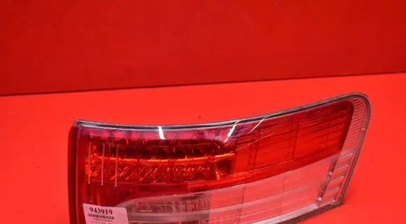 Toyota Avensis T270 Rear/tail lights 05-20