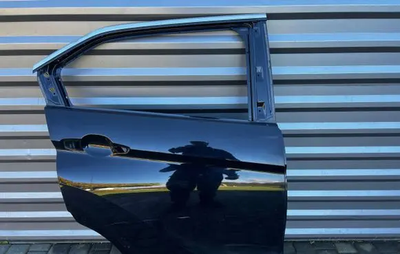 Mitsubishi Eclipse Cross Rear door
