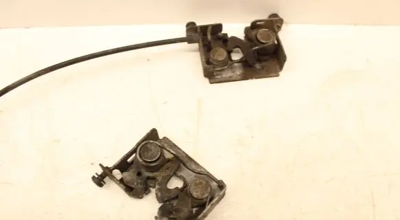 Mini Cooper Countryman R60 Engine bonnet/hood lock/catch