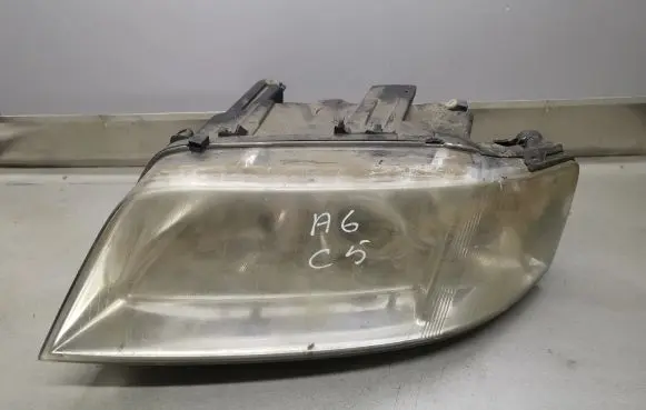 Audi A6 S6 C5 4B Headlight/headlamp