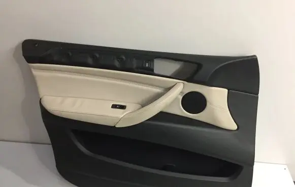 BMW X6 E71 Front door card panel trim