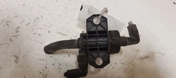 Ford Focus Turbo solenoid valve 9688124580