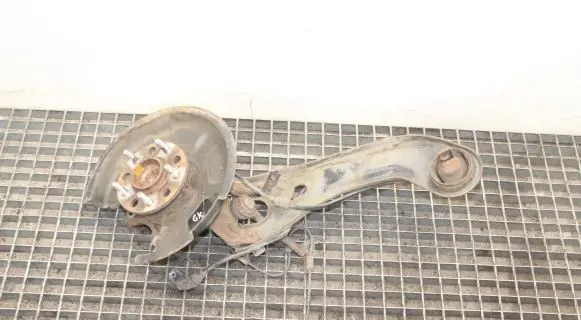 KIA Optima Rear wheel hub