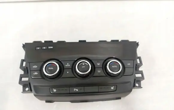 Mazda 6 Climate control unit GJJ461190B