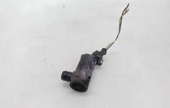 Volvo S60 Windscreen/windshield washer pump 9169611