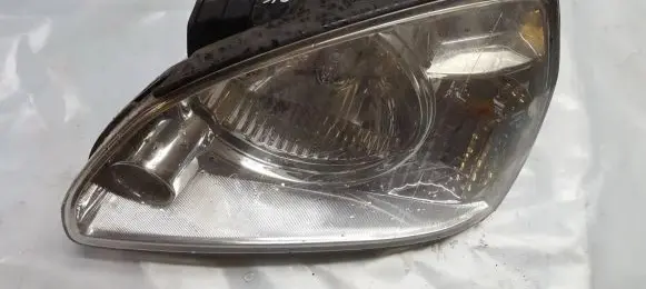 KIA Carens I Headlight/headlamp