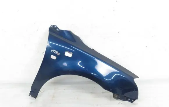 Toyota Avensis T250 Fender 