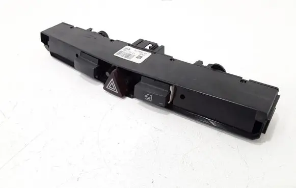 Opel Astra H Hazard light switch 13100105 03758075 0320