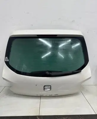 Tailgate/trunk/boot lid