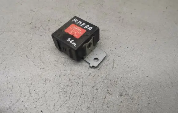 Nissan Almera Other control units/modules 285101M210