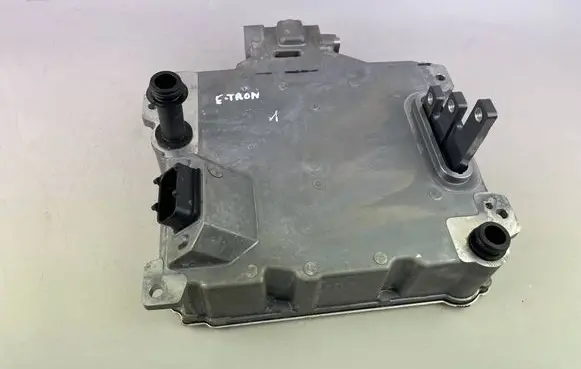 Audi e-tron Voltage converter inverter 0EF907080H