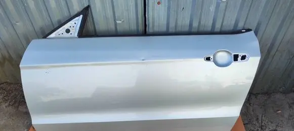 Ford Mustang V Door (2 Door Coupe) 