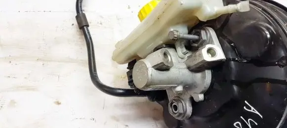 Audi A6 S6 C6 4F Master brake cylinder
