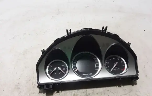 Mercedes-Benz C W204 Speedometer (instrument cluster) A2049064200