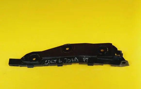 Mitsubishi Colt Rear bumper mounting bracket MN105764