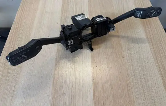Seat Ibiza IV (6J,6P) Wiper turn signal indicator stalk/switch 6C0953501B