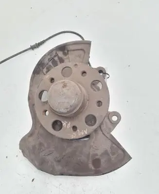 Mercedes-Benz CLK AMG A209 C209 Front wheel hub 20900