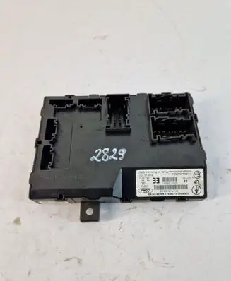 Ford Fiesta Comfort/convenience module dn1t15k600ee