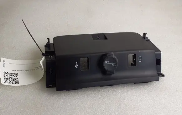 Jeep Avenger USB socket connector 735763556 735790059