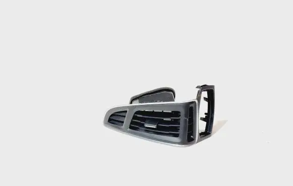Ford Focus Dashboard side air vent grill/cover trim BM51018B09 BM51018B09CF