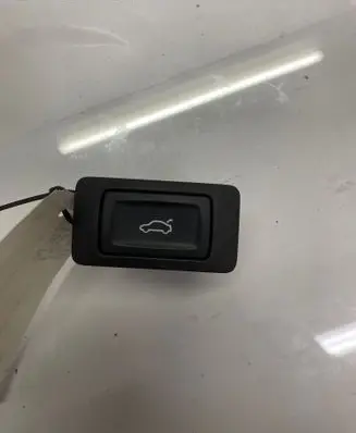 Audi A8 S8 D4 4H Tailgate/boot open switch button 4G0959831A 30102012 10091164