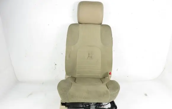Nissan Pathfinder R51 Front passenger seat 