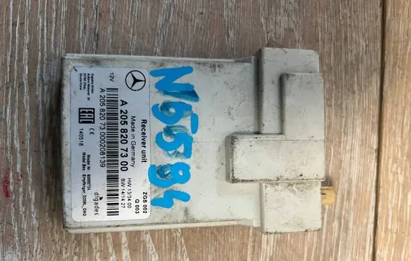 Mercedes-Benz C W205 Sensor A2058207300 A2058207306