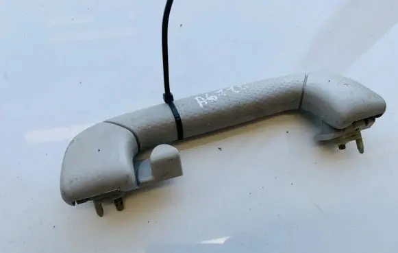 SsangYong Rexton Rear interior roof grab handle